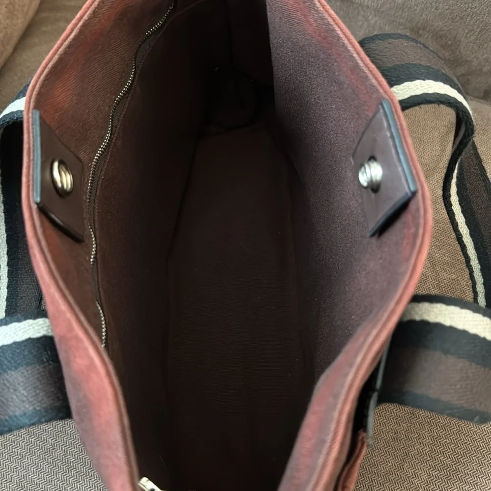 Elegant Brown with burgundy Hermes. 12x8x3 1/2